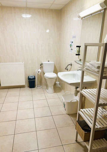 Bathroom 5