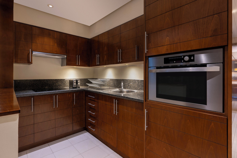 Dining Room 10