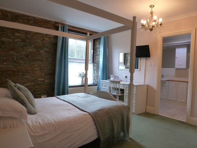 Bedroom 2, The Liscawn, Cornwall