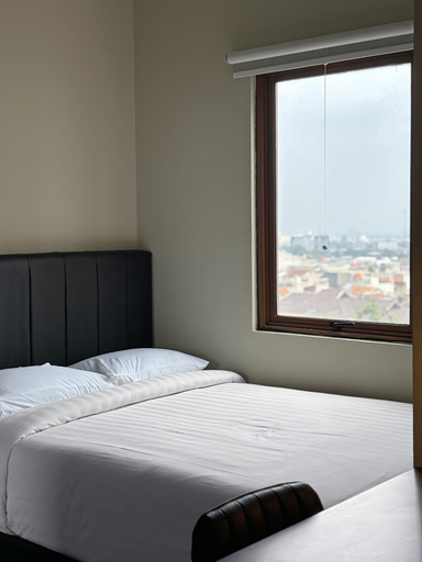 Bedroom 13