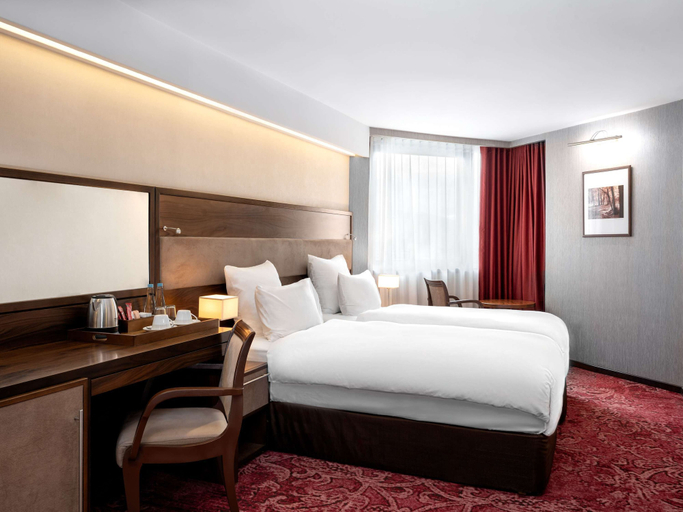 Bedroom 8