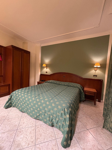 Bedroom 2, Hotel Valle Rossa, Foggia
