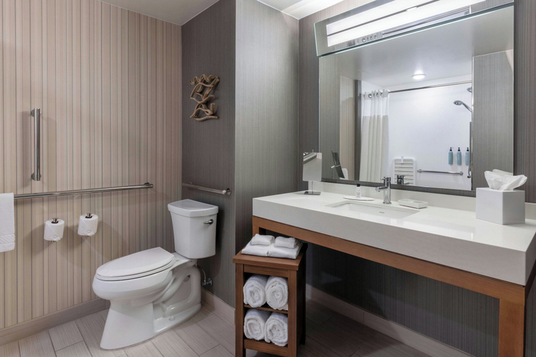 Bathroom 4, Courtyard by Marriott Amelia Island, Nassau