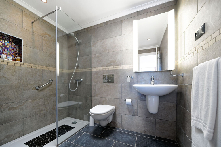 Bathroom 5, Bahía Blanca, Las Palmas