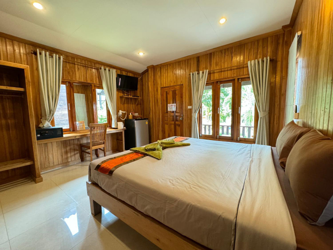 Bedroom 2, Samed Garden Resort, Muang Rayong
