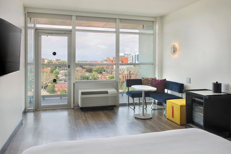 Bedroom 3, Aloft by Marriott Buffalo Downtown, Erie