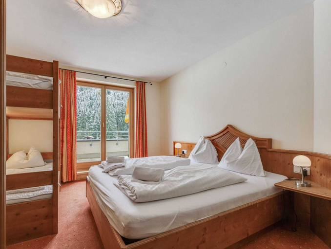 Bedroom 2, Detached Chalet in Saalbach, Zell am See