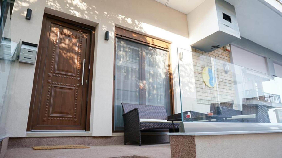 Exterior & Views 2, 1 Bed Apartment - Sleeps 4 - Parking, Wifi, Central Macedonia