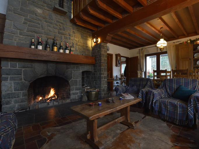 Food & Drinks, Chalet in Coo Forests, Liege, Liège