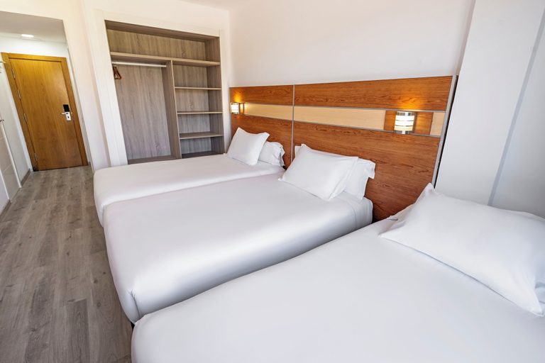Bedroom 3, Hotel Faranda Los Tilos, Ascend Hotel Collection, A Coruña