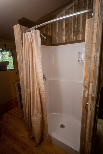 Bathroom 3, The Woods of Eden Glampground, Hancock