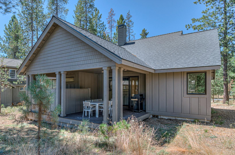 Exterior & Views 2, Kinglet Road 24, Deschutes