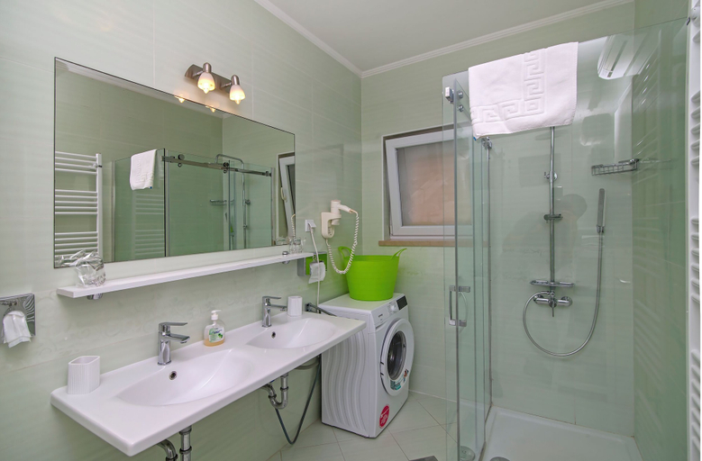 Bathroom 4, 73 Stairs Apartment, Dubrovnik
