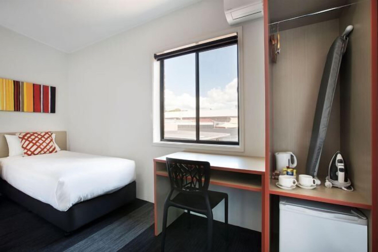 Bedroom 17