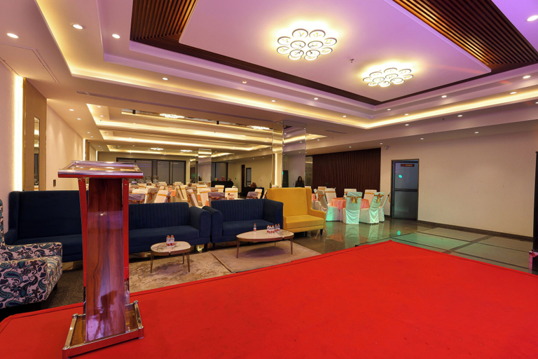 Others 5, OPO Hotel Iffco Chowk, Gurgaon