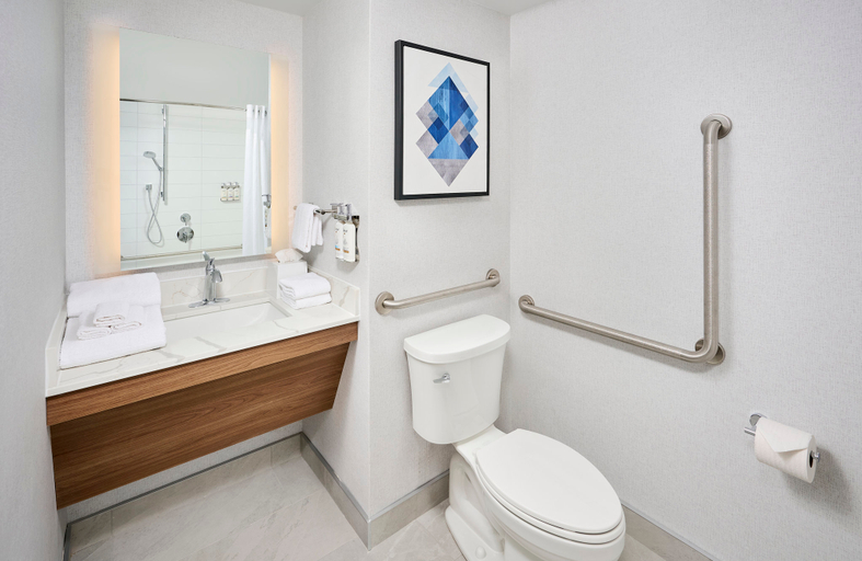 Candlewood Suites BURLINGTON CONFERENCE CENTRE - Tap to explore photos