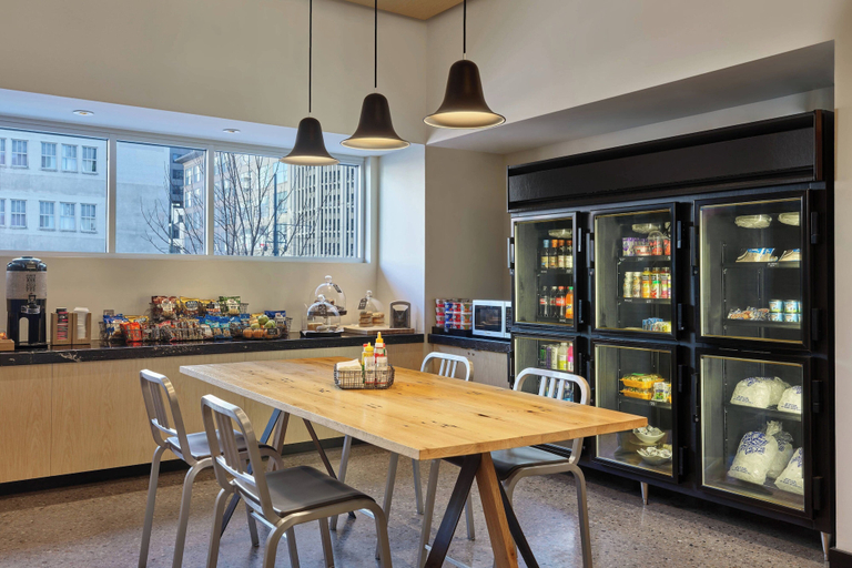 Food & Drinks 5, Aloft by Marriott Denver Downtown, Denver