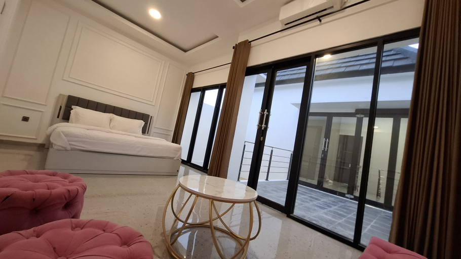 Bedroom 8
