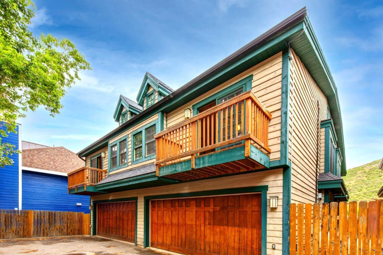 Exterior & Views 2, Park Side 4 Bedrooms PPS-1418 by KBM, Summit