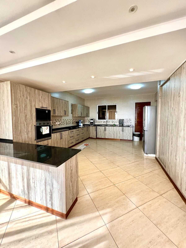 Others 5, Antalyia Seaview Apartments, Nyali