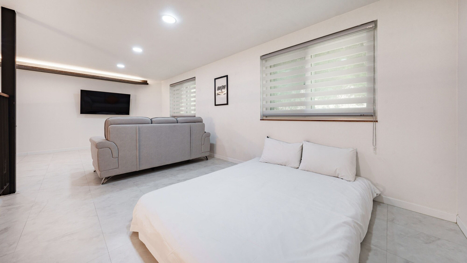 Bedroom 15