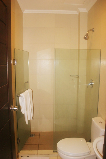 Bathroom 5, Royal Mamberamo Hotel, Sorong