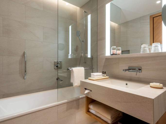 Bathroom 6