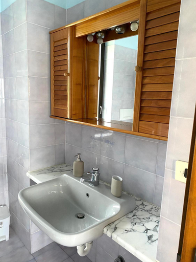 Bathroom, Villa Belvedere, Torino