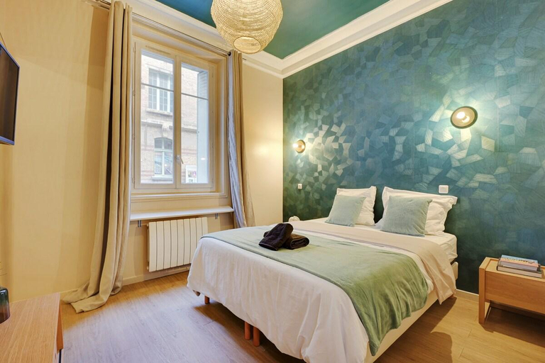 Bedroom 2, Charming flat - 2 bedrooms with a Cinema, Paris