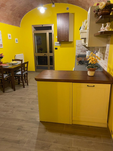 Others 4, A casa di Bice, Florence