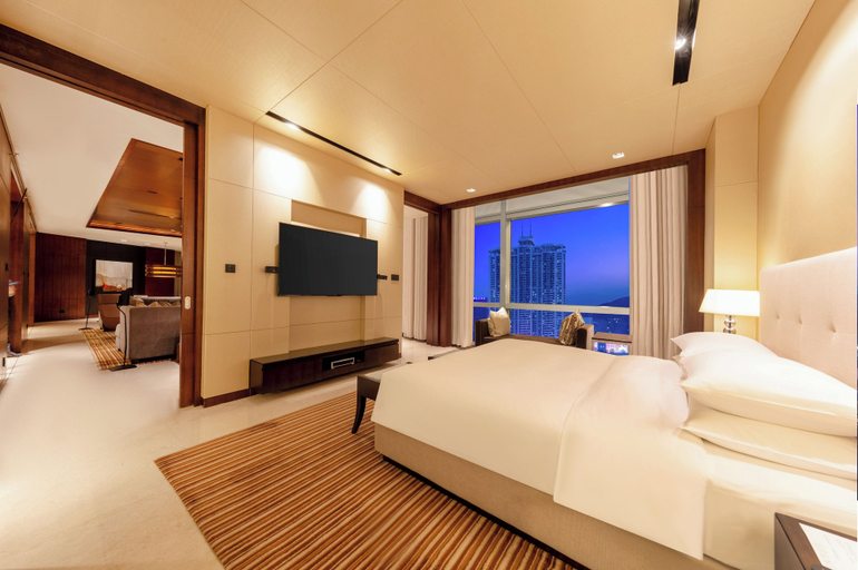 Bedroom 14
