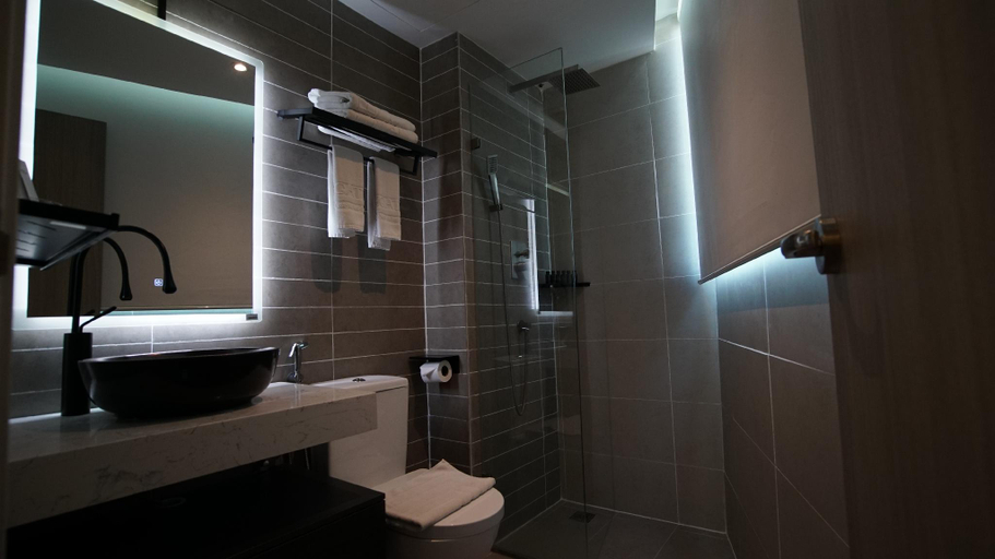 Bathroom, Kozi Best Stay, Kuching