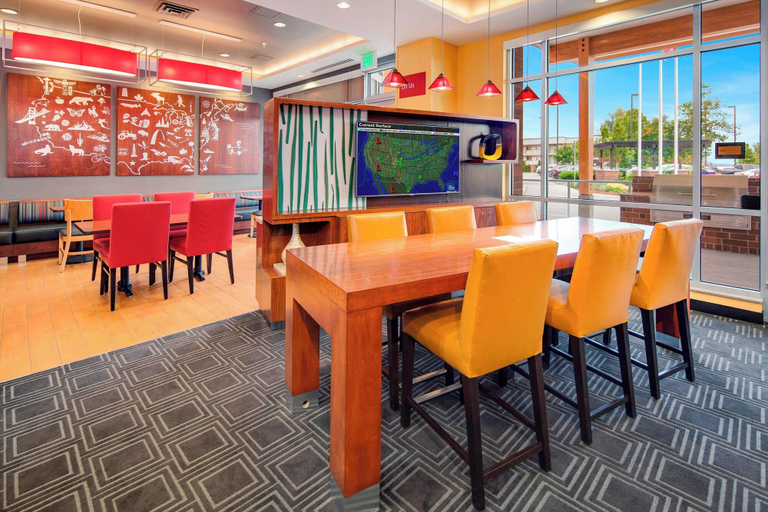Food & Drinks 5, TownePlace Suites by Marriott Bellingham, Whatcom