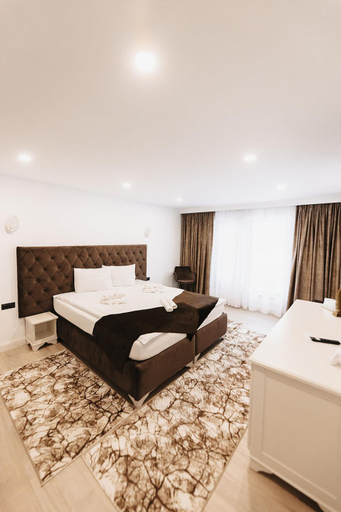 Bedroom 2, Royal Alpin Crown, Cavnic