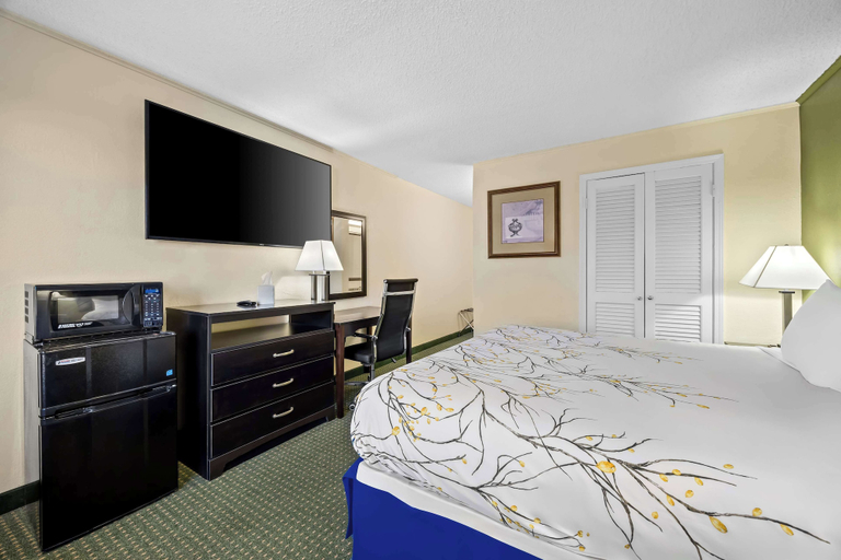 Bedroom 3, Americas Best Value Inn Ft. Jackson, Richland