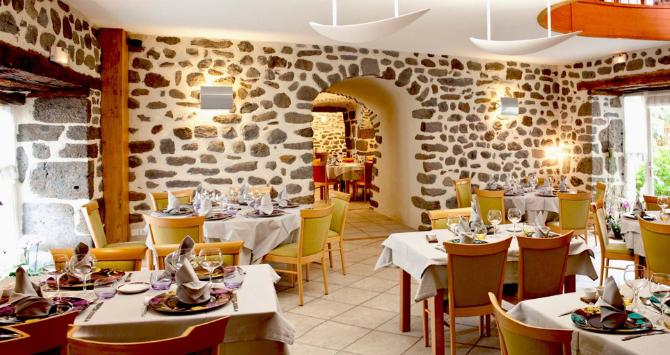 Food & Drinks 3, Hotel Du Midi Pierrefort, Cantal