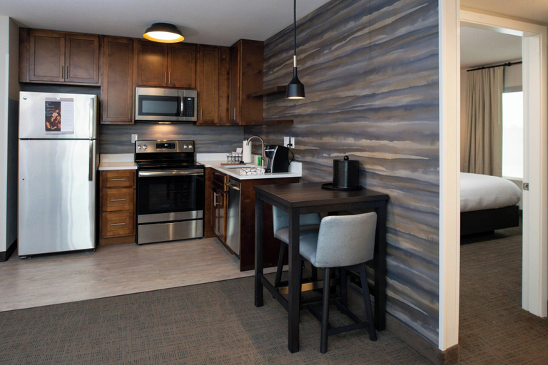 Dining Room 6