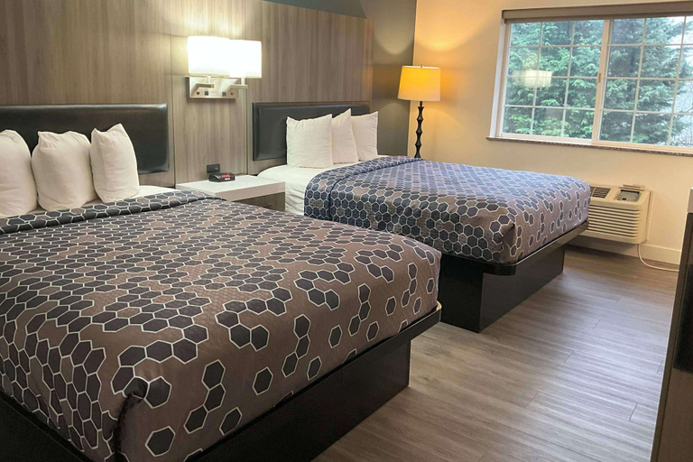 Bedroom 3, Baymont by Wyndham Kent/Seattle, King