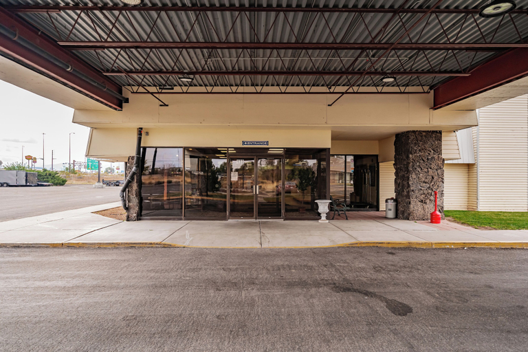 Others 5, Motel 6 Pocatello, ID, Bannock