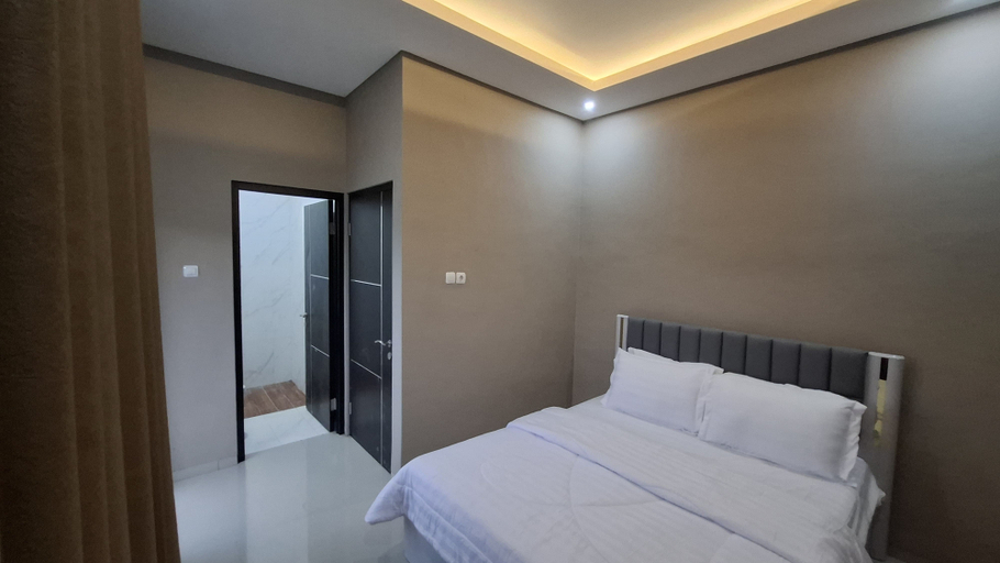 Bedroom 9