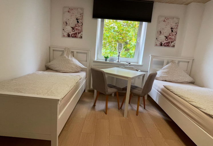 Bedroom 2, Haus Leipheim, Günzburg
