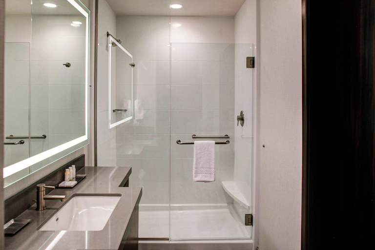 Bathroom 5, SpringHill Suites by Marriott Bozeman, Gallatin