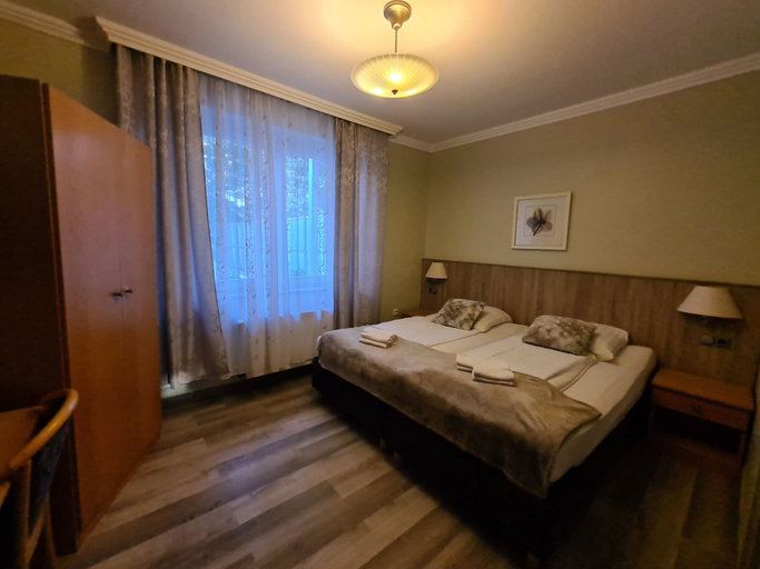 Bedroom 4, Cara Vita Hotel, Köln