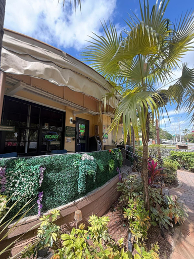Exterior & Views 2, Sheridan Hostel, Broward