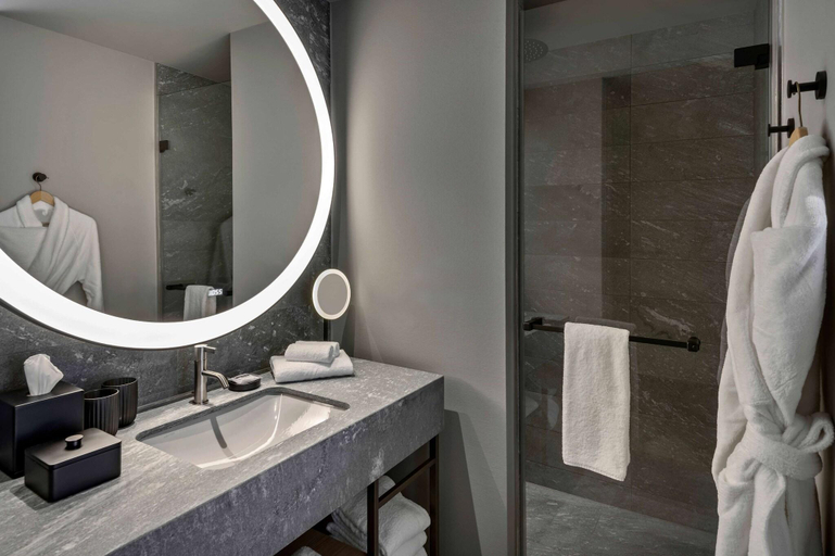 Bathroom 12