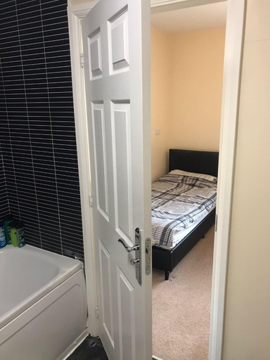Others 3, Private Room In Birmingham, Birmingham