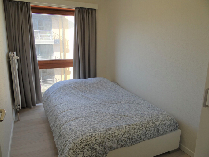 Bedroom 2, Apartment in Nieuwpoort Near the Beach, West-Vlaanderen