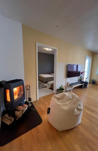 Others 3, Luxury service apartment by Chanya , Ålesund