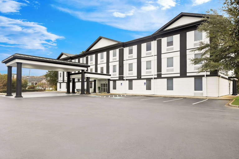 Exterior & Views 2, Sonesta Essential Savannah, Chatham