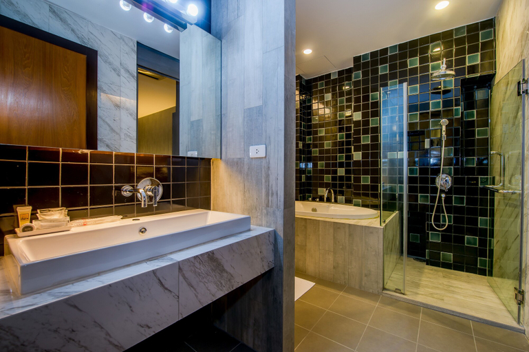 Bathroom 4, NEW DARA BOUTIQUE HOTEL RESIDENCE, Phuket Island